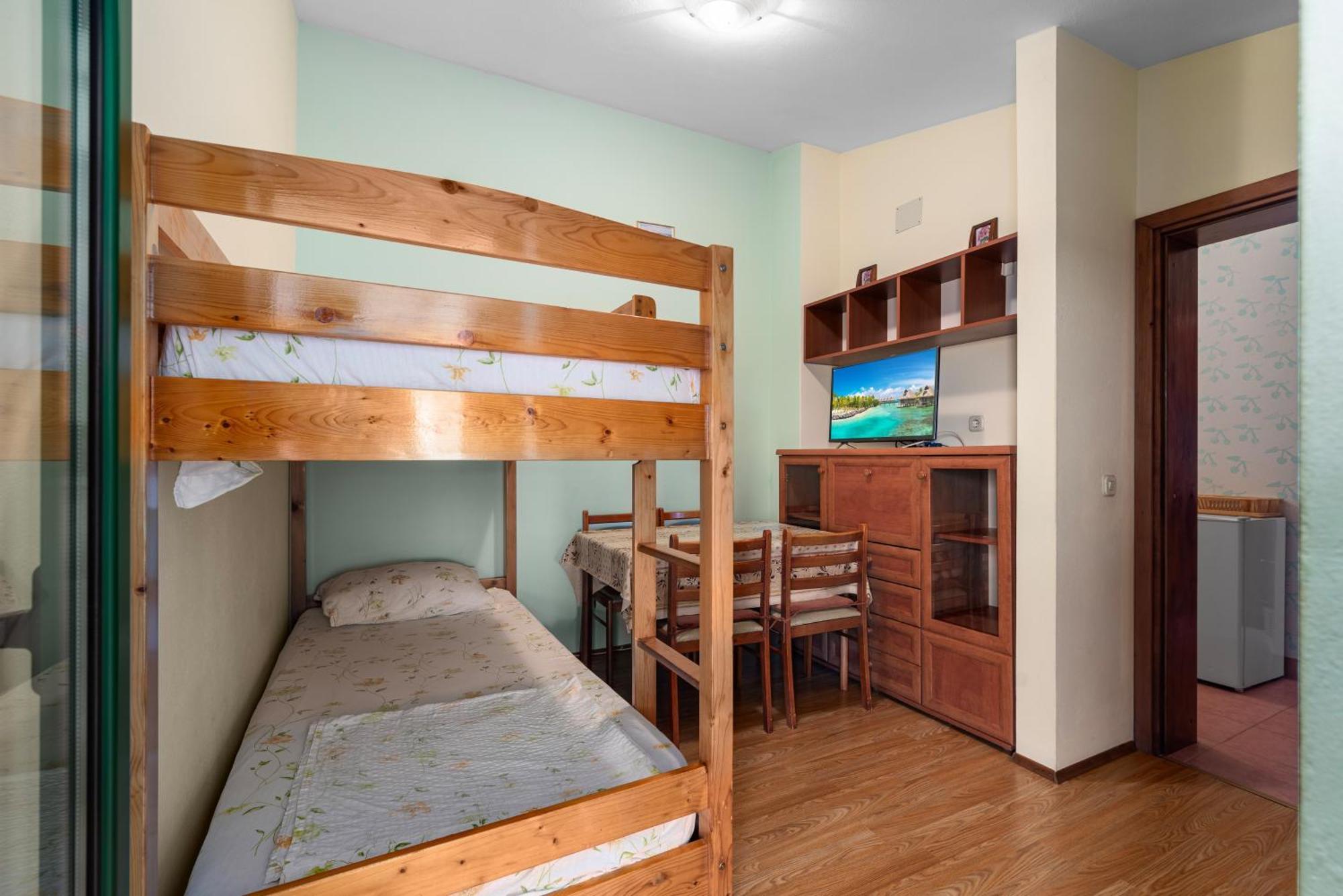 Apartments Angelo Бродариця Екстер'єр фото